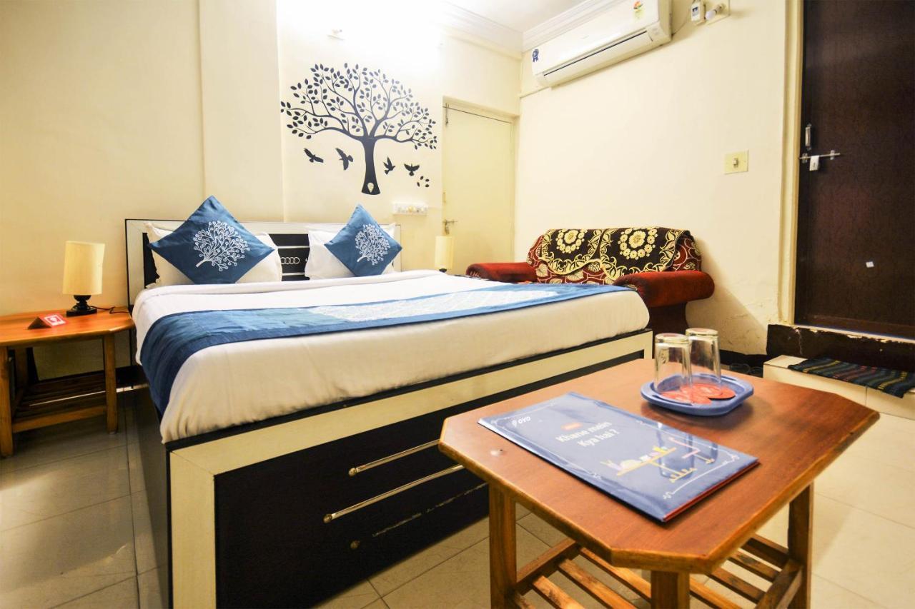 Oyo Hotel Blue Diamond Ahmedabad Luaran gambar