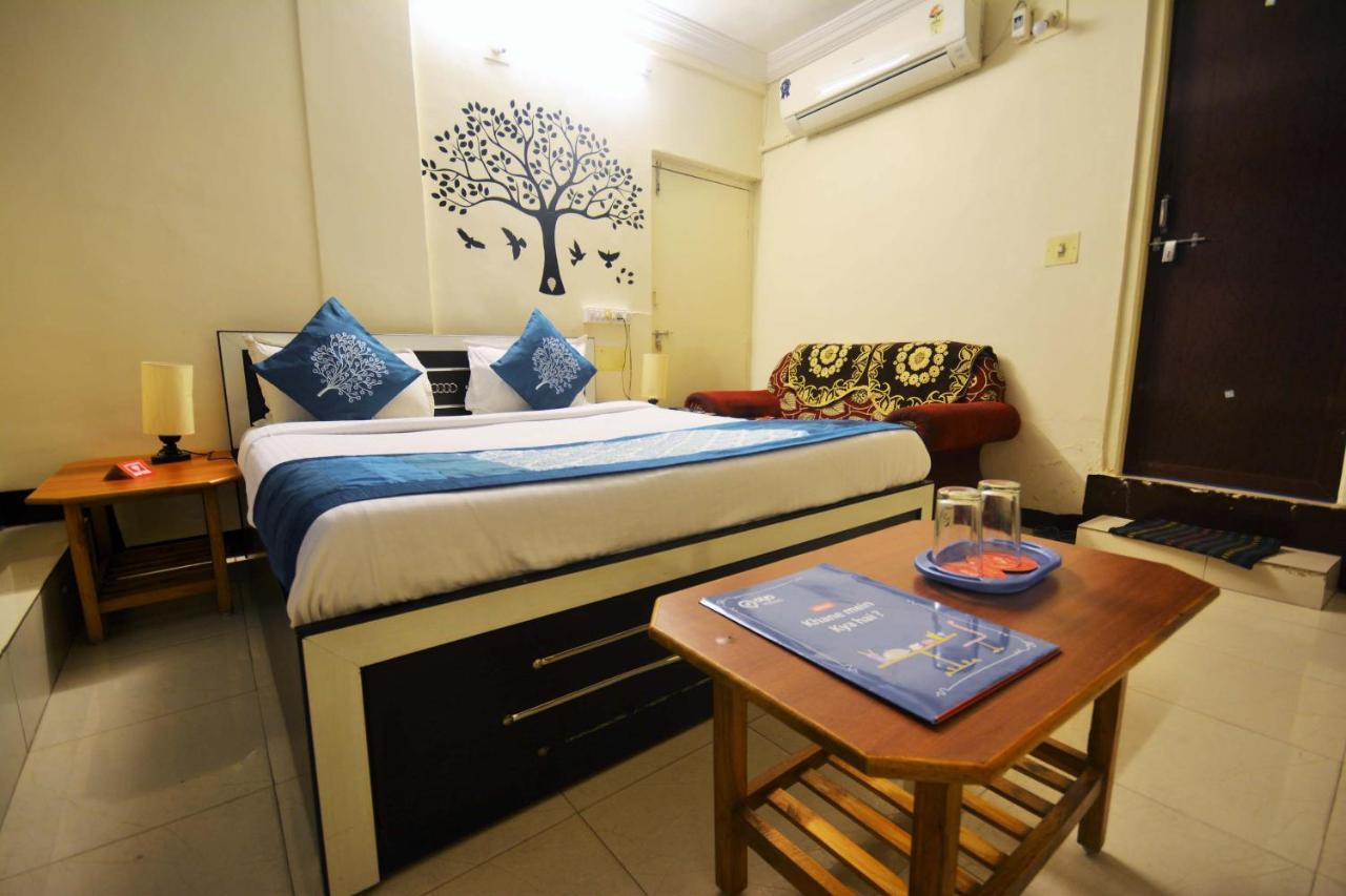 Oyo Hotel Blue Diamond Ahmedabad Luaran gambar