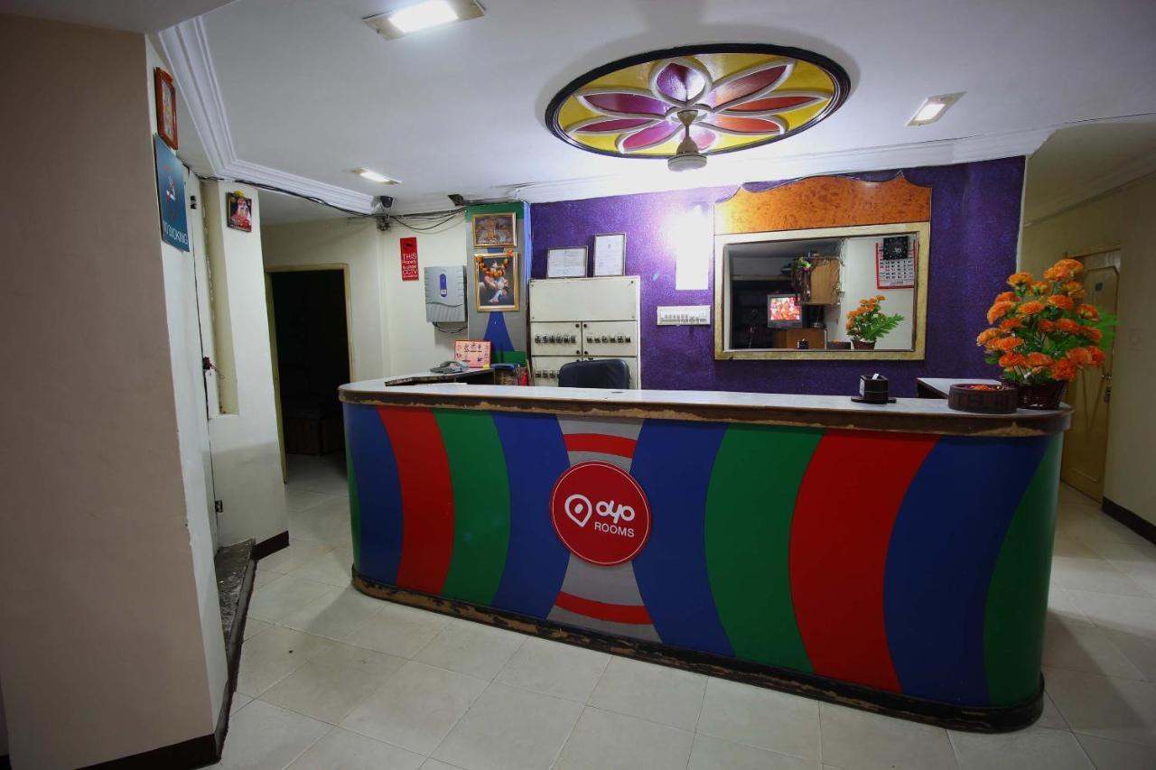 Oyo Hotel Blue Diamond Ahmedabad Luaran gambar